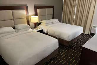 Hotel Wyndham Chicago O Hare photo 4