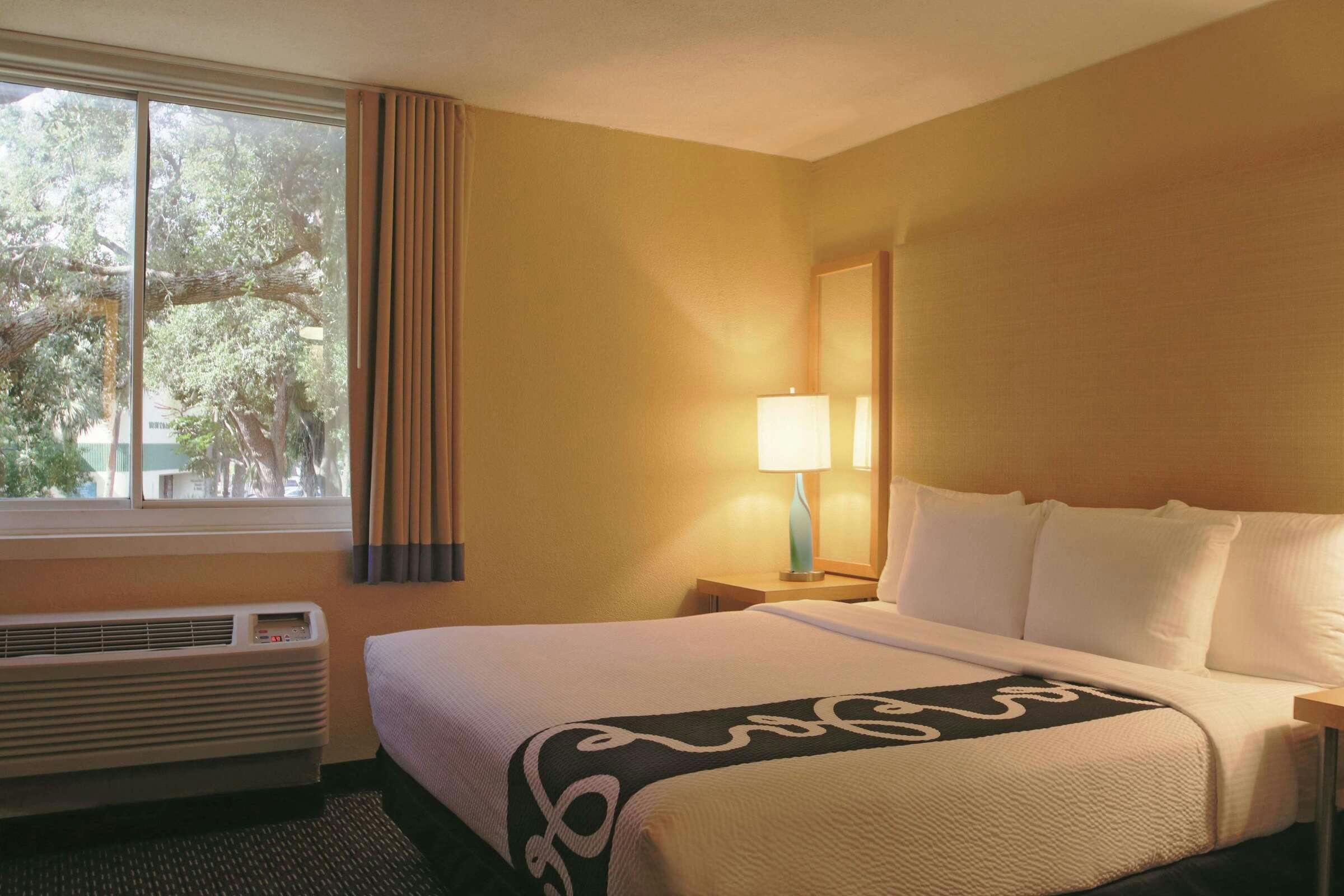 Hotel La Quinta I-95 Deerfield Beach photo 2