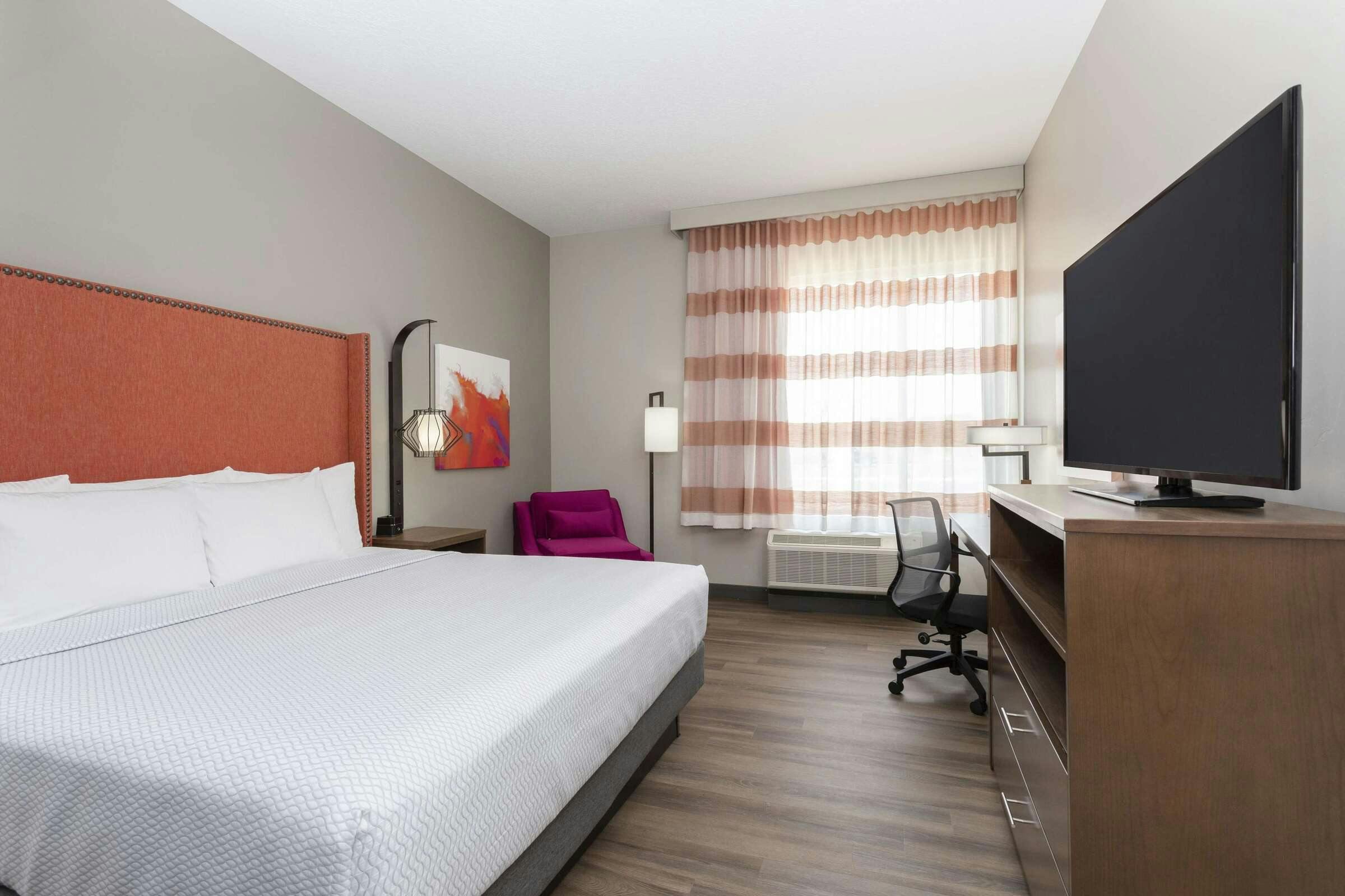 Hotel La Quinta Inn & Suites by Wyndham South Jordan photo 3