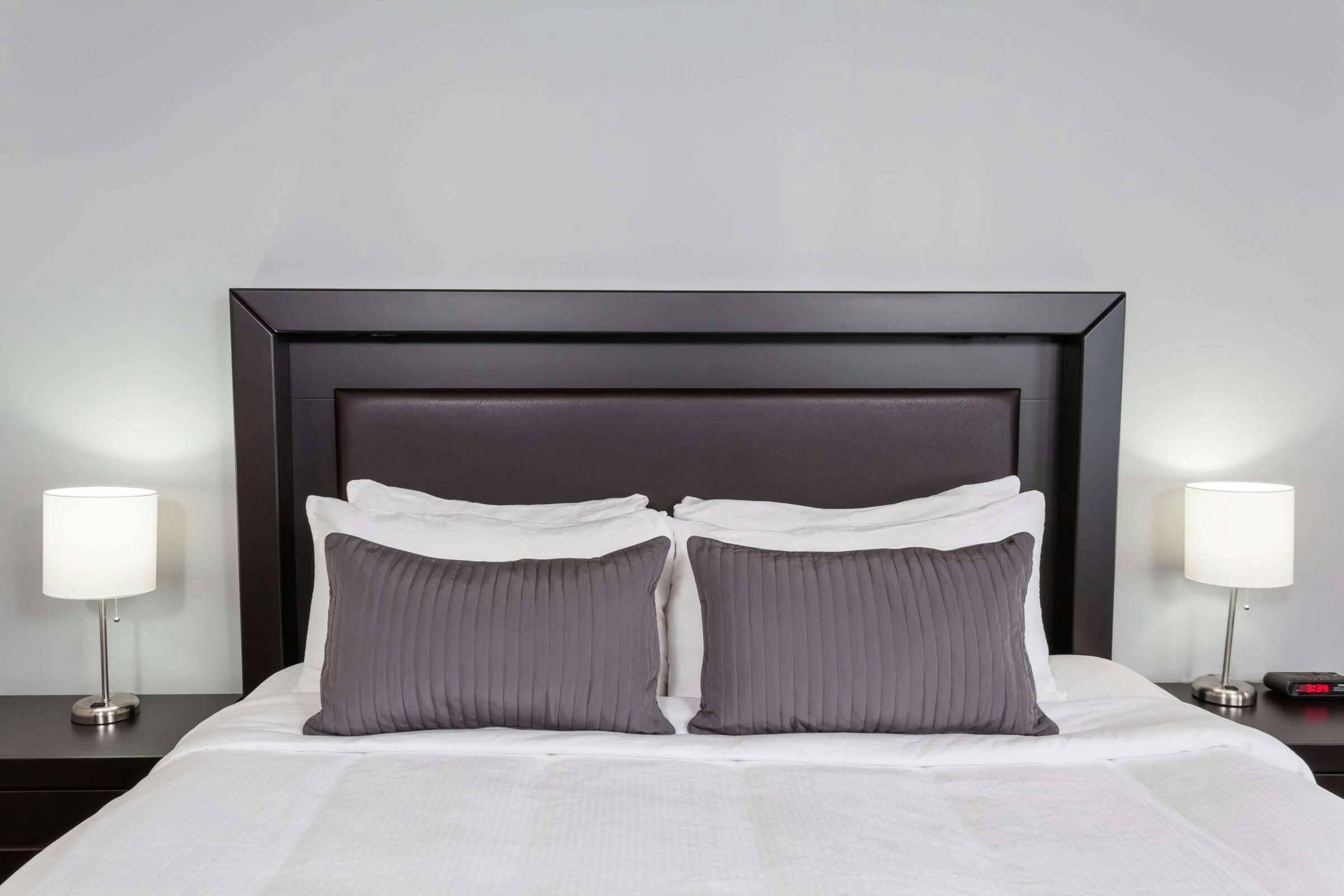 Hotel Baymont Glenview photo 2