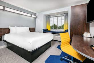 Hotel Microtel Austin Airport photo 4
