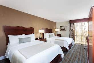 Hotel Wyndham Visalia photo 3