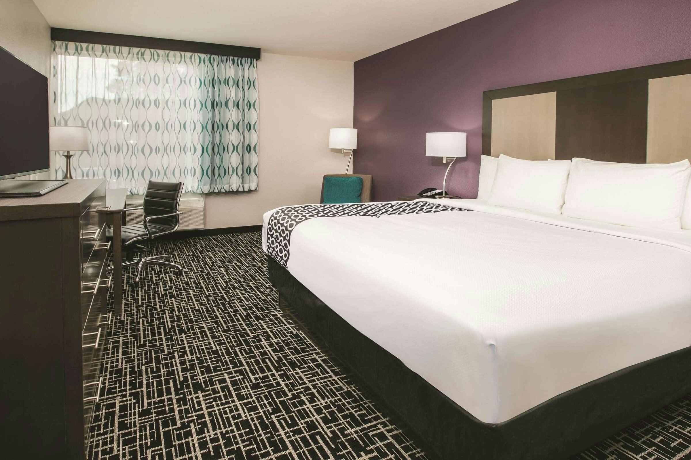 Hotel La Quinta Inn Ste Dallas Coit photo 4