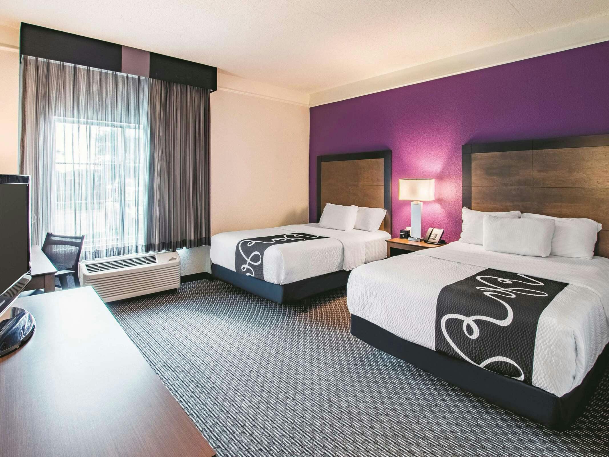 Hotel La Quinta Inn & Suites by Wyndham Fort Worth City View photo 2