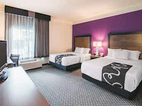 Hotel La Quinta Inn & Suites by Wyndham Fort Worth City View photo 2