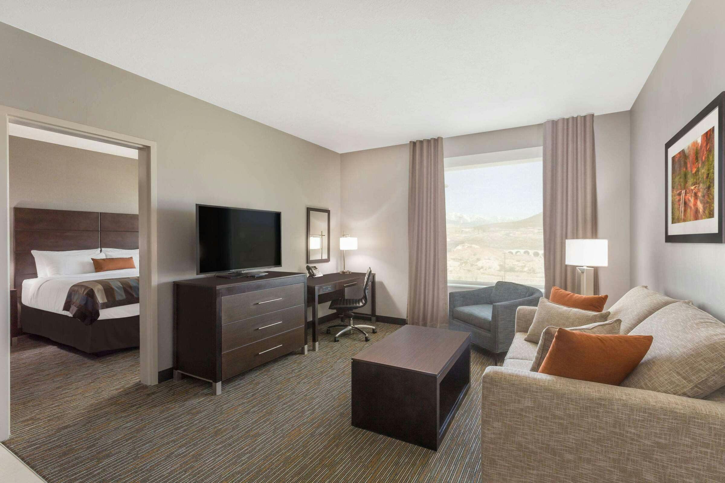 Hotel Wingate by Wyndham Hurricane/Zion National Park photo 5