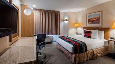 Hotel Inn at Santa Fe, SureStay Collection by Best Western photo 4