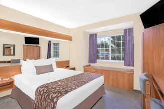 Hotel Microtel Inn & Suites by Wyndham Beckley East photo 5