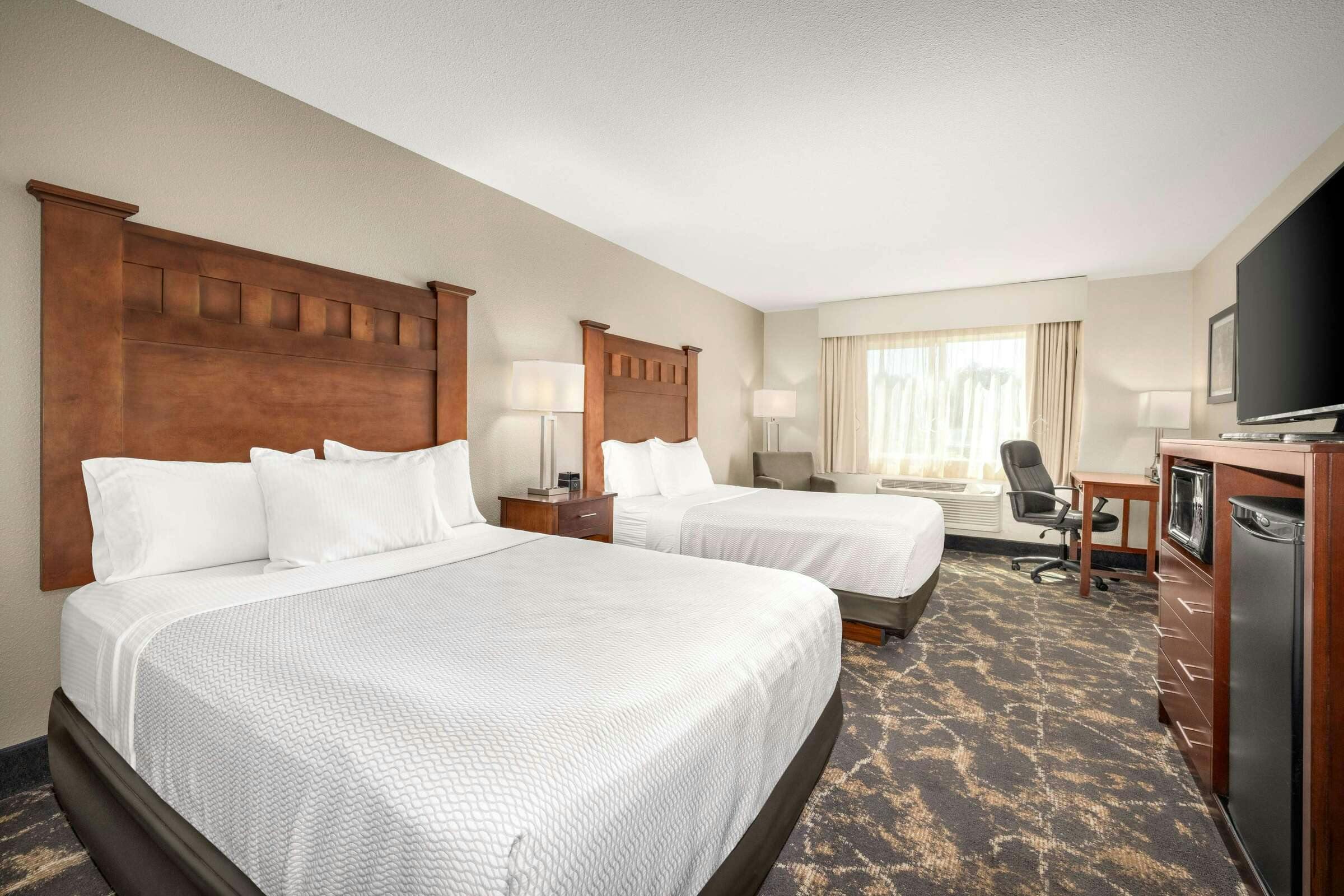 Hotel La Quinta Inn & Suites by Wyndham Grants Pass photo 3