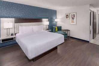 Hotel La Quinta Inn Ste Santa Rosa photo 1