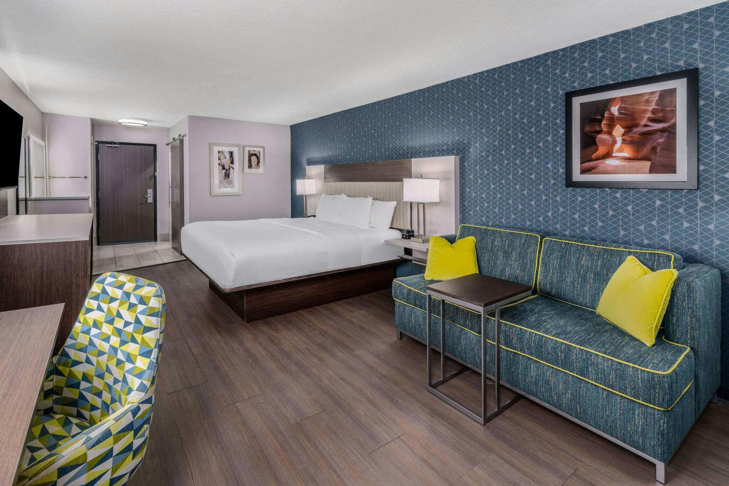 Hotel La Quinta Inn Ste Santa Rosa photo 4