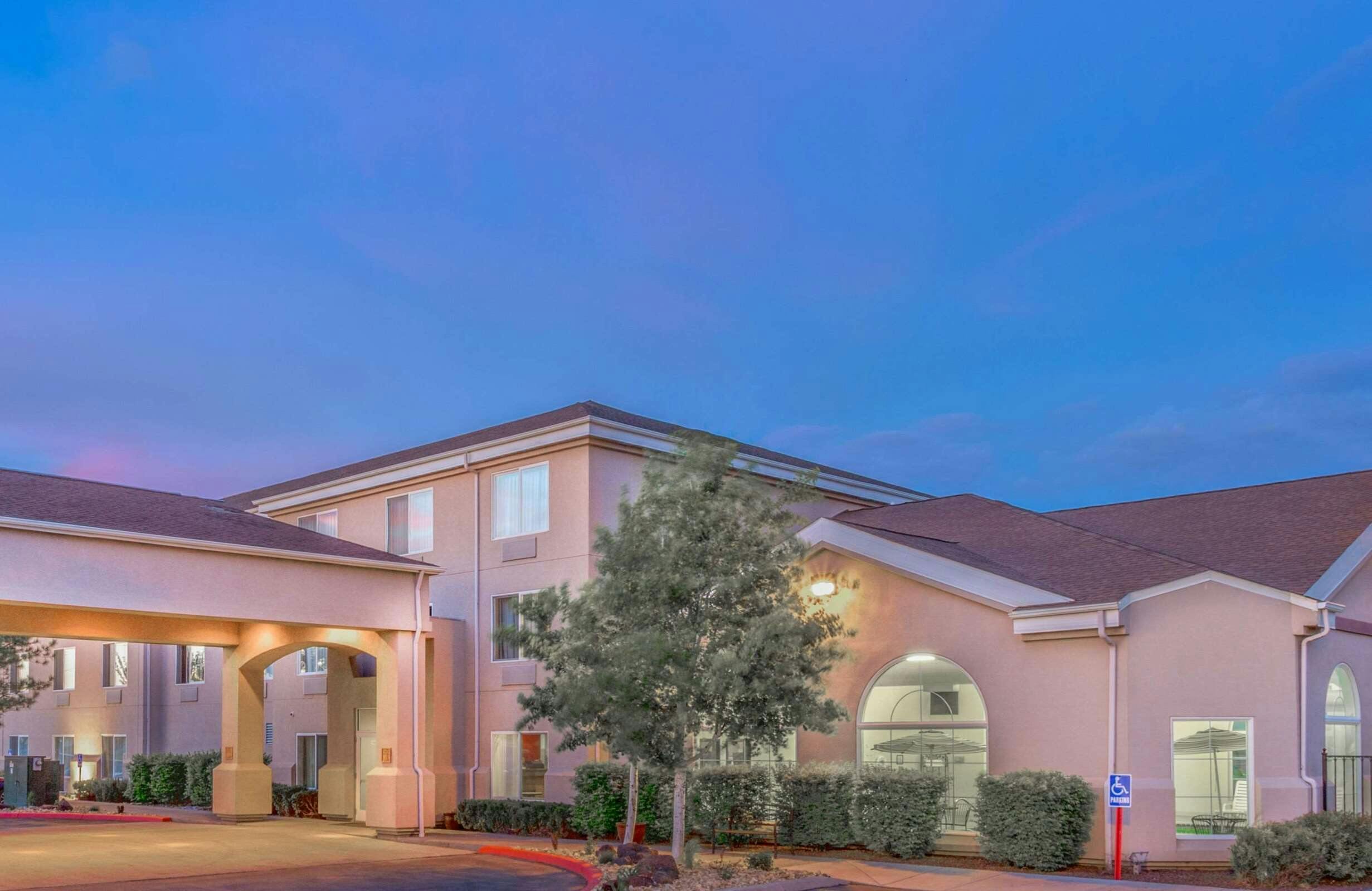 Super 8 Heyburn/Burley Area