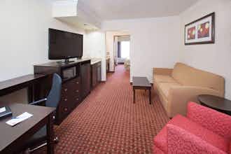 Hotel AmericInn Johnston photo 5