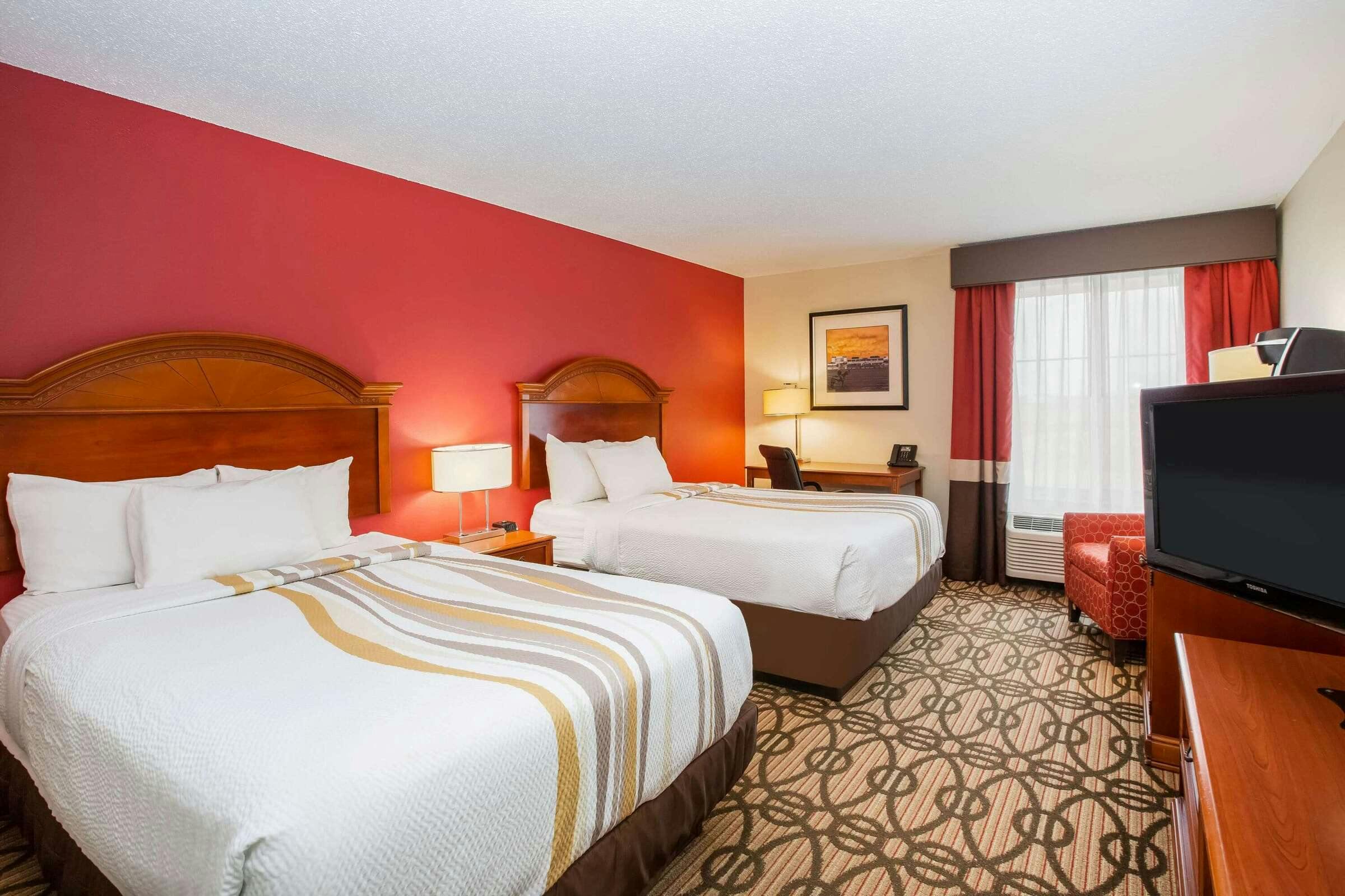 Hotel La Quinta Inn & Suites by Wyndham North Platte photo 1