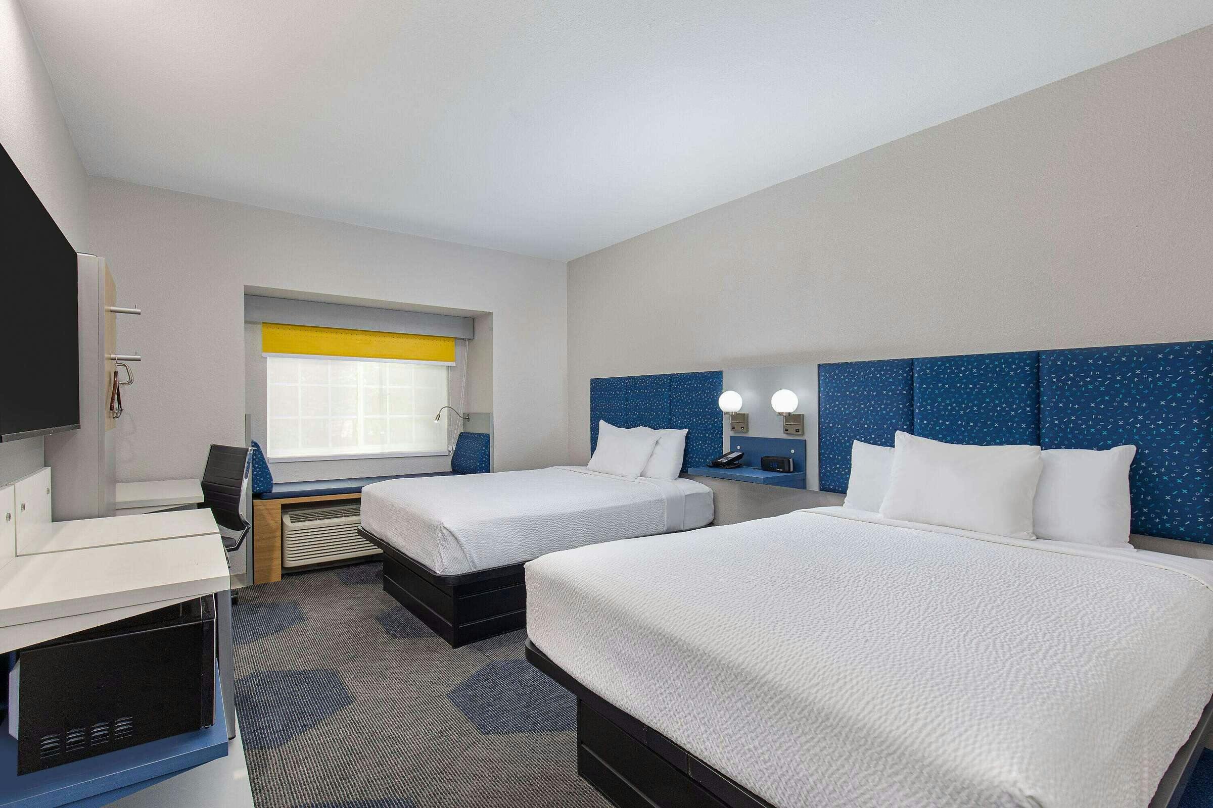 Hotel Microtel Manchester photo 2