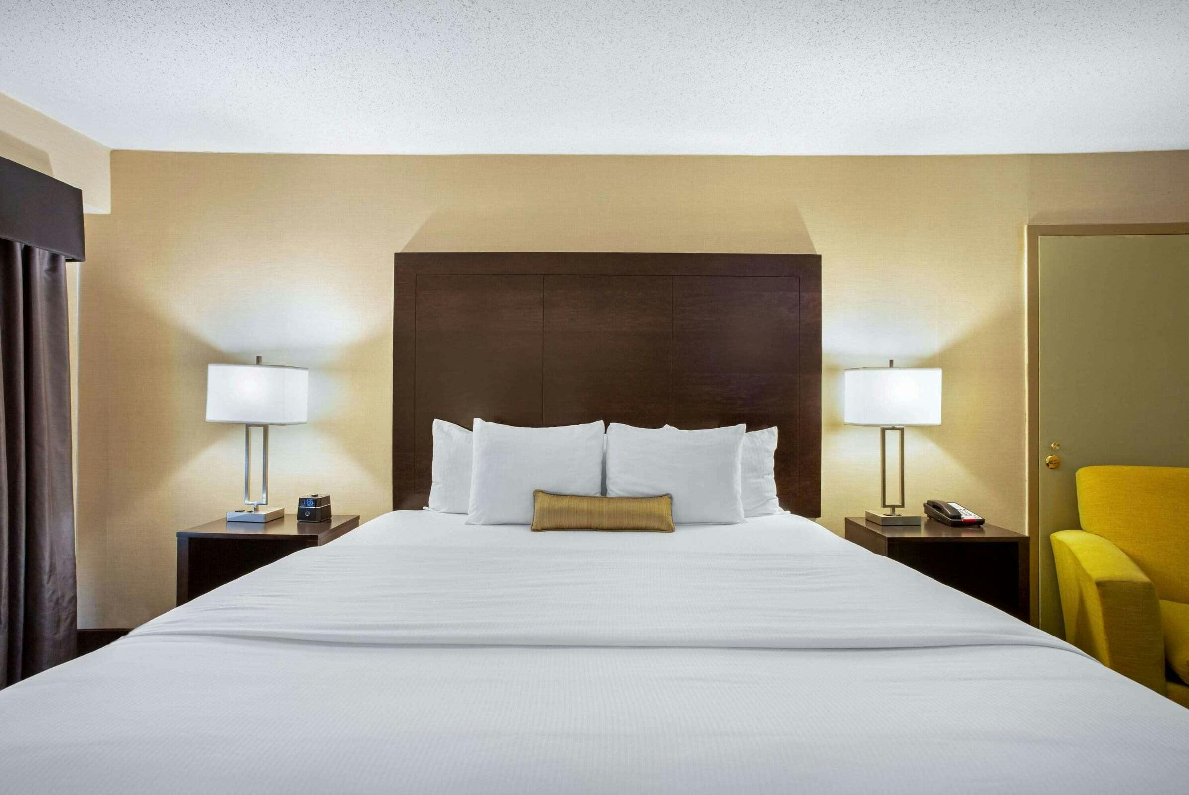 Hotel La Quinta IS Springfield photo 1