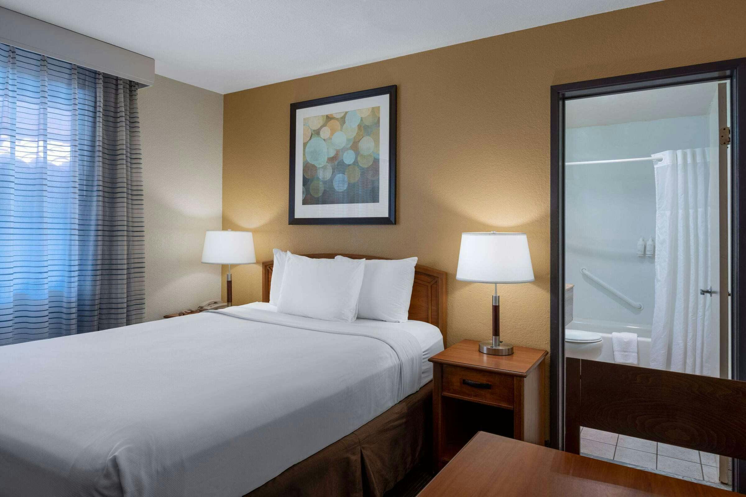 Hotel Days Inn Encinitas photo 2