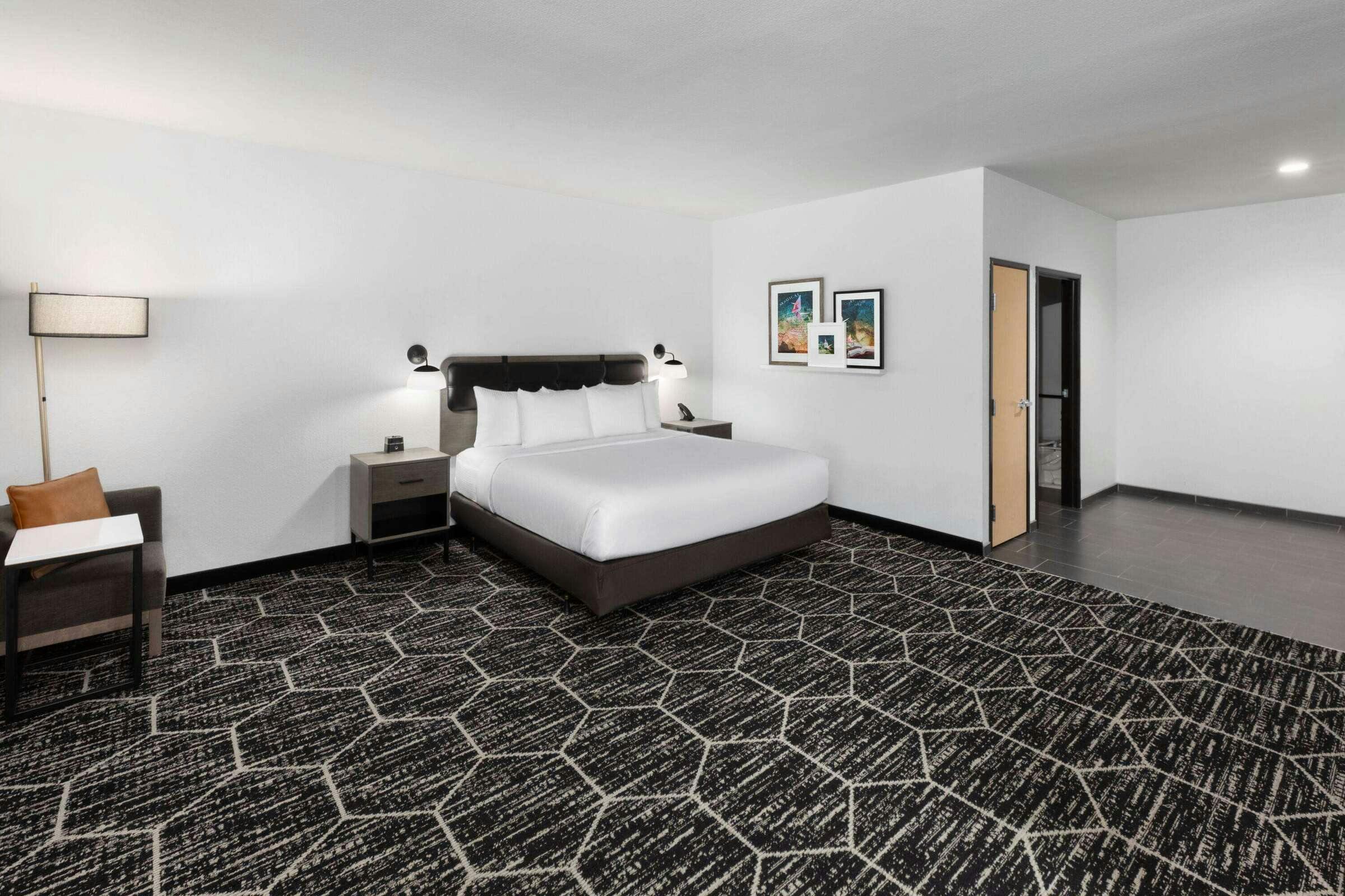 Hotel La Quinta Austin Tech Ridge photo 2