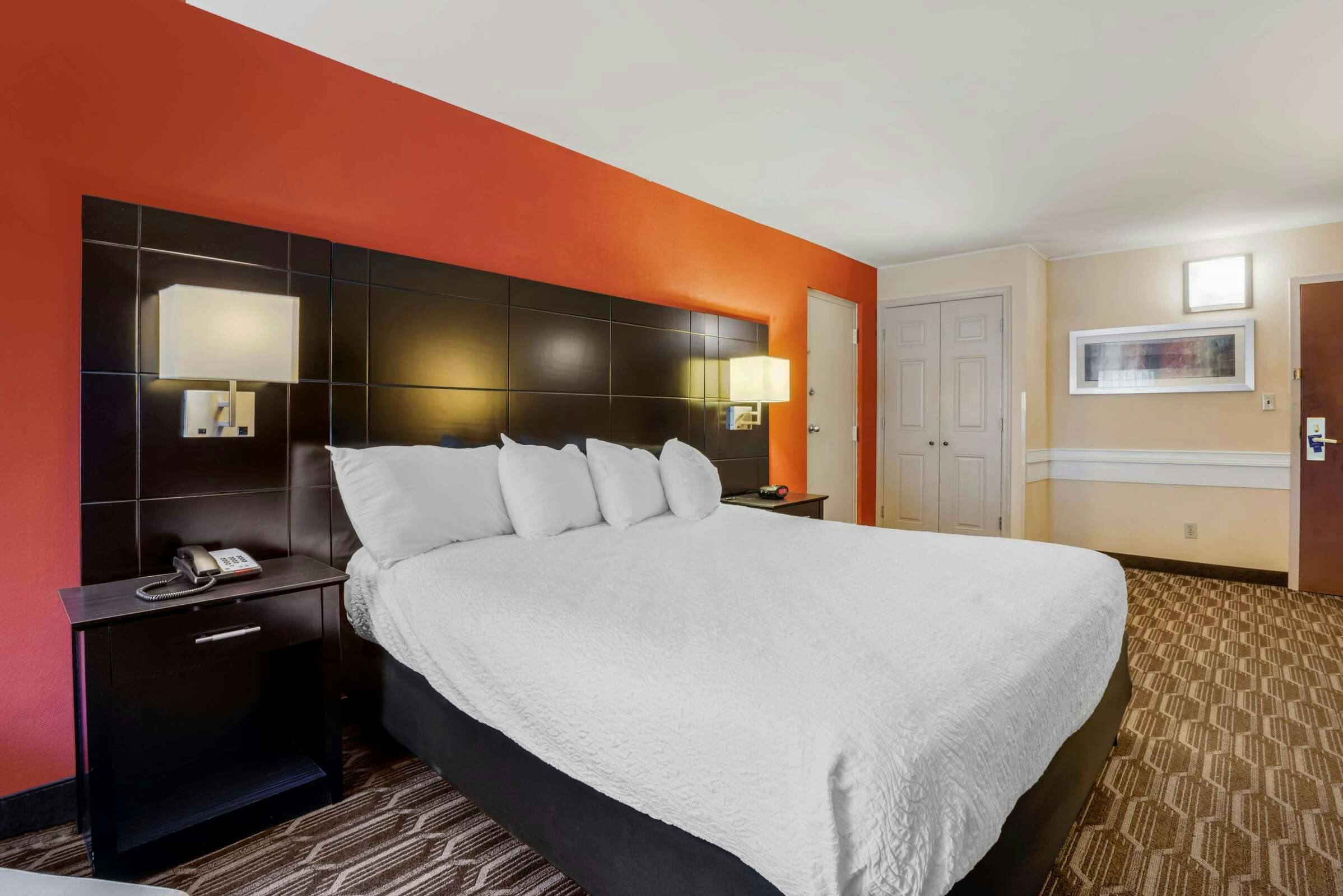 Hotel Best Western Plus Poconos Hotel photo 4