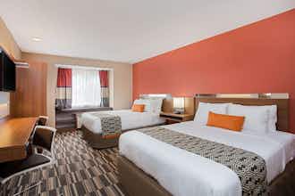 Hotel Microtel Inn & Suites by Wyndham Walterboro photo 3