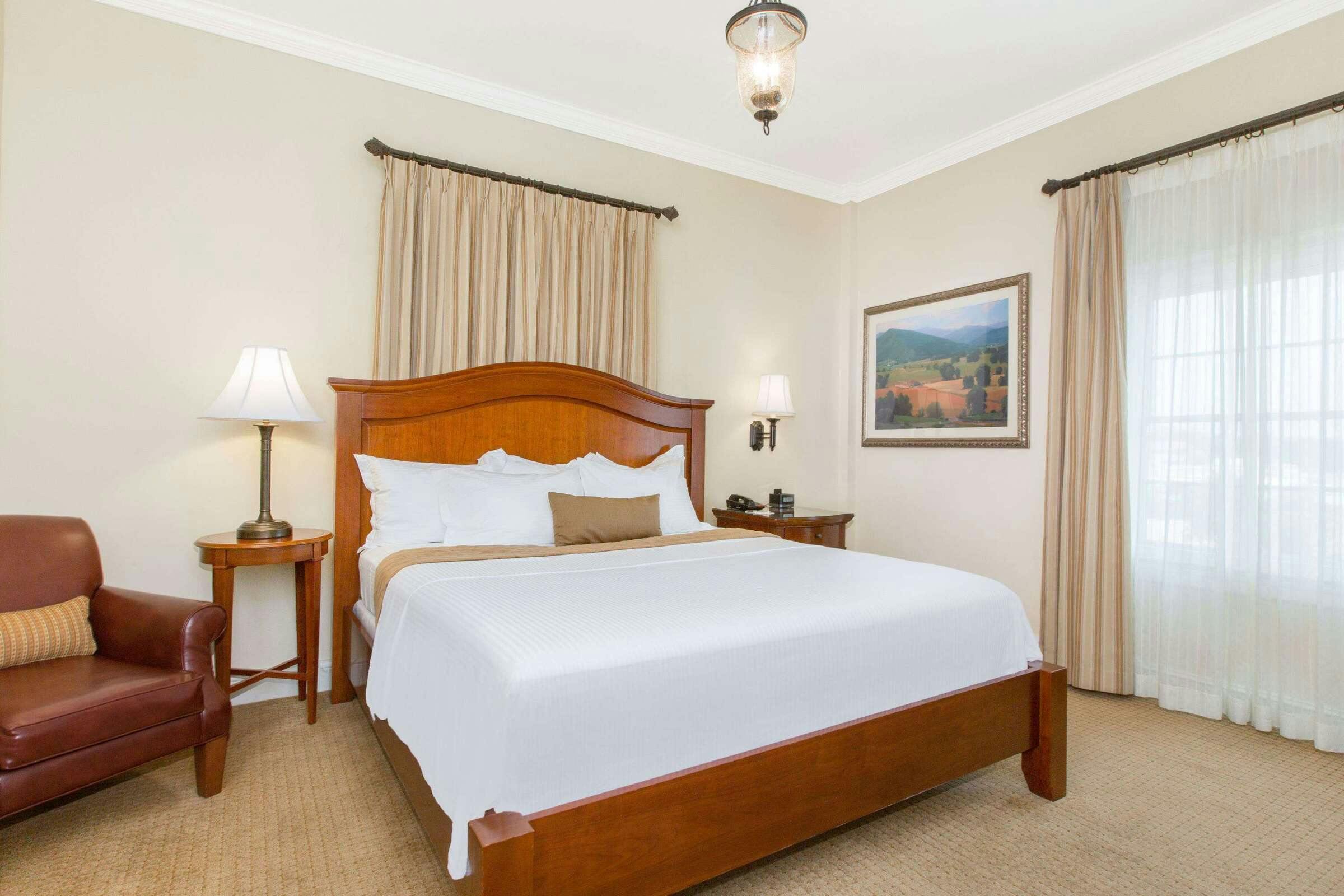 Hotel The George Washington, a Wyndham Grand Hotel photo 1