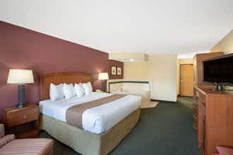 Hotel AmericInn Kearney photo 2
