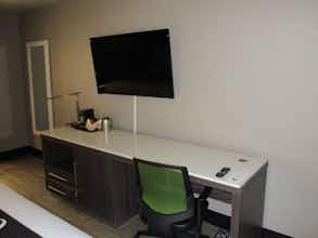 Hotel SureStay Plus Hotel By Best Western Point Richmond photo 3