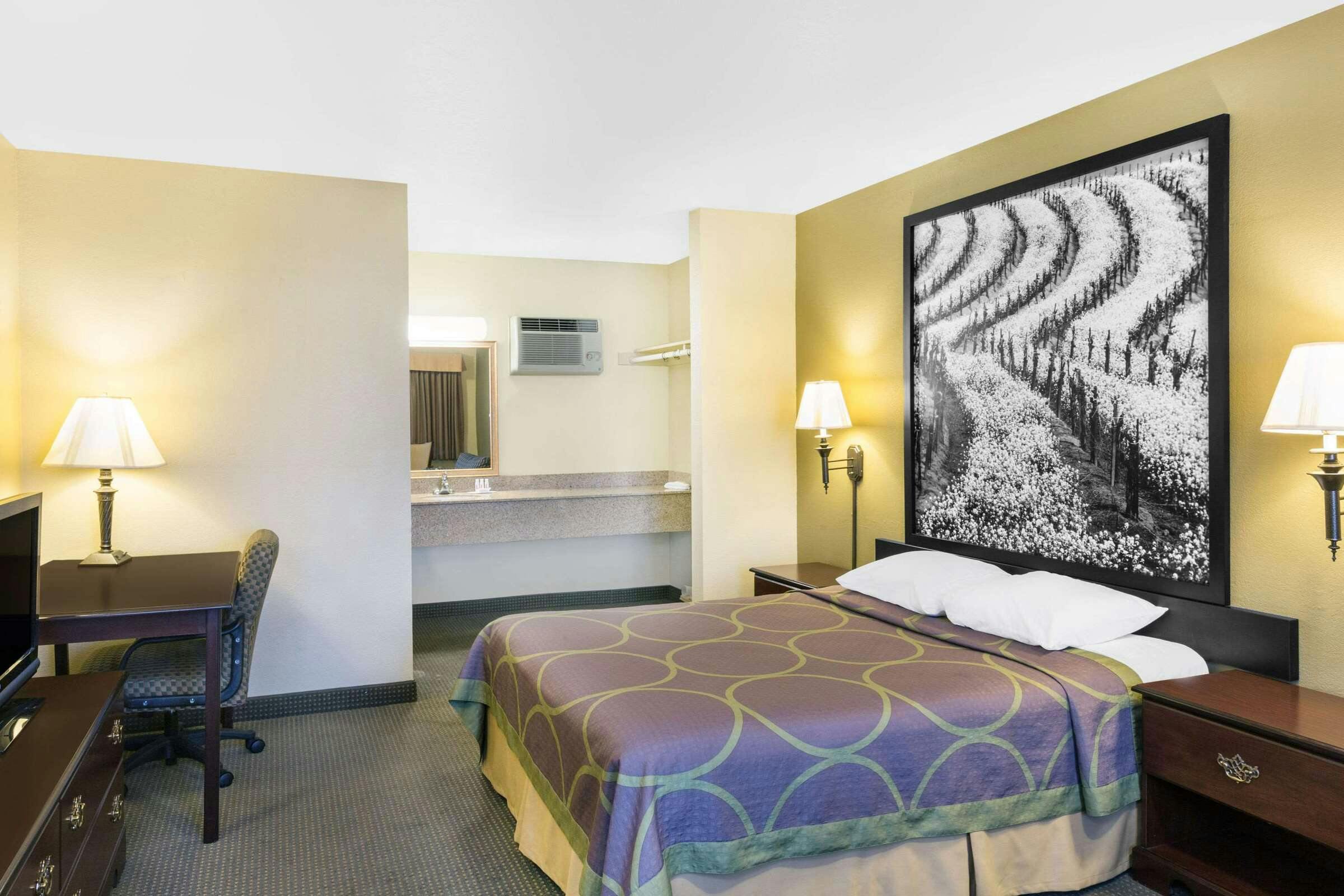 Hotel Super 8 Corning photo 3