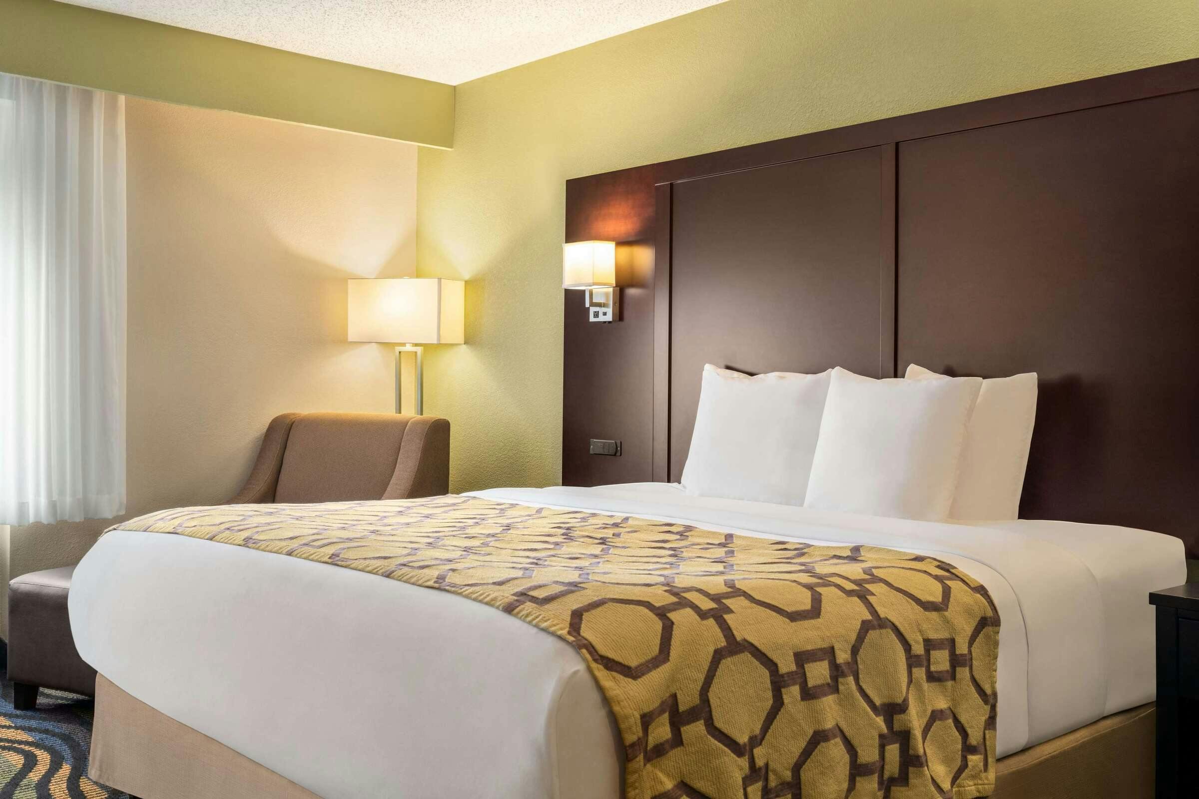 Hotel Baymont Georgetown/Lexington N photo 2