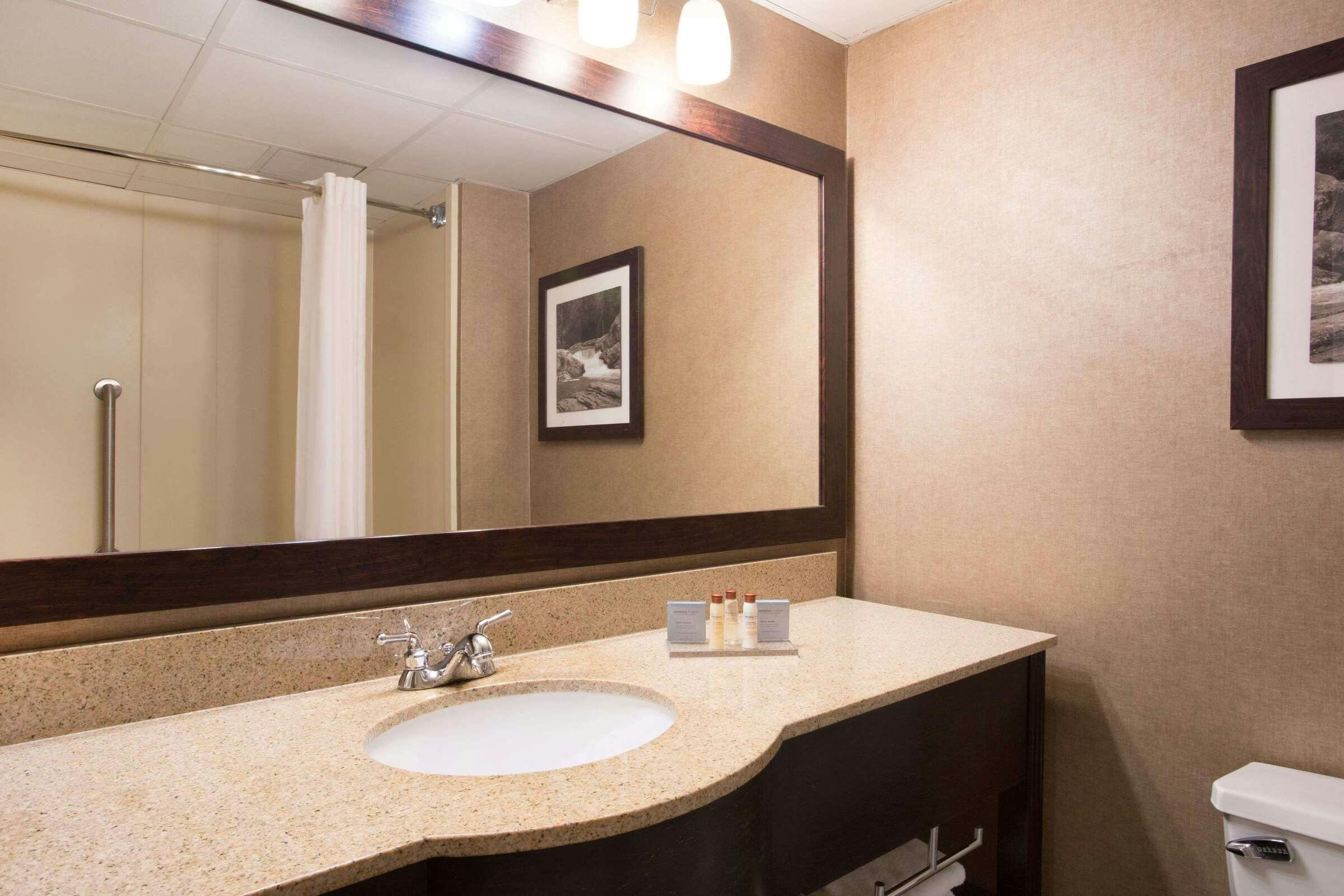 Hotel Wingate Garner/Raleigh South photo 4