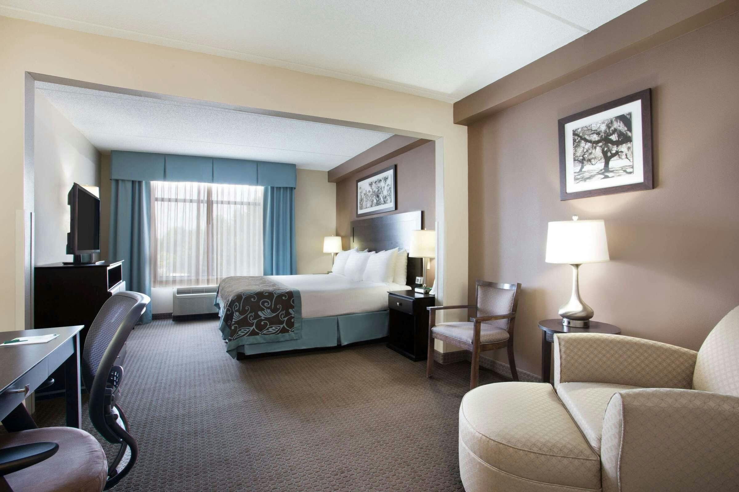 Hotel Wingate Garner/Raleigh South photo 2