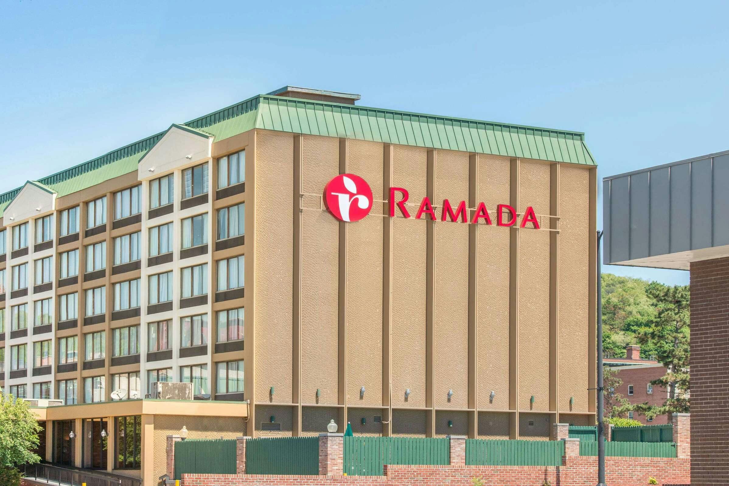Ramada Cumberland