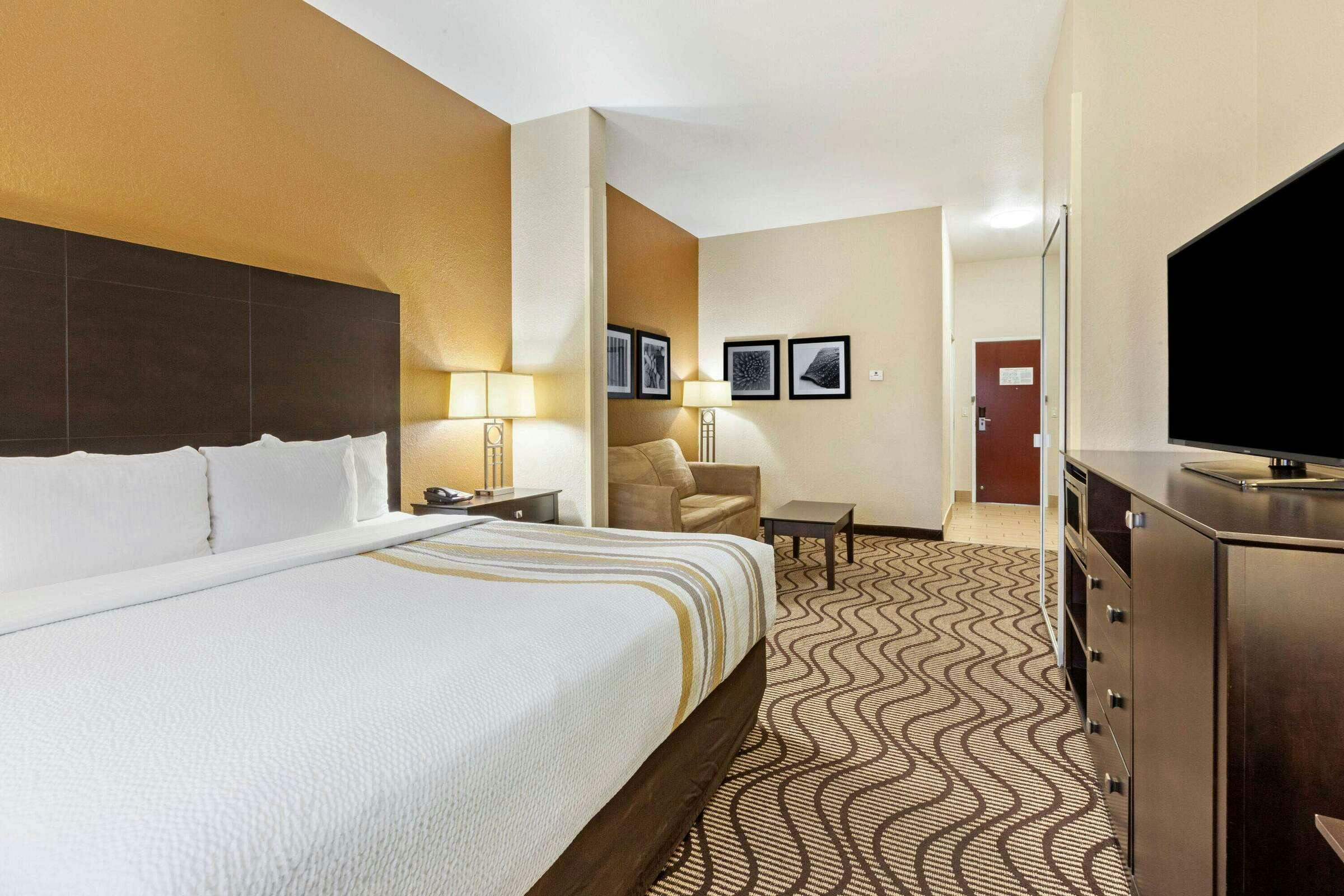 Hotel La Quinta Inn Ste South Bend photo 2