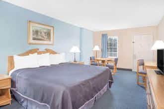 Hotel Howard Johnson by Wyndham Staunton photo 2