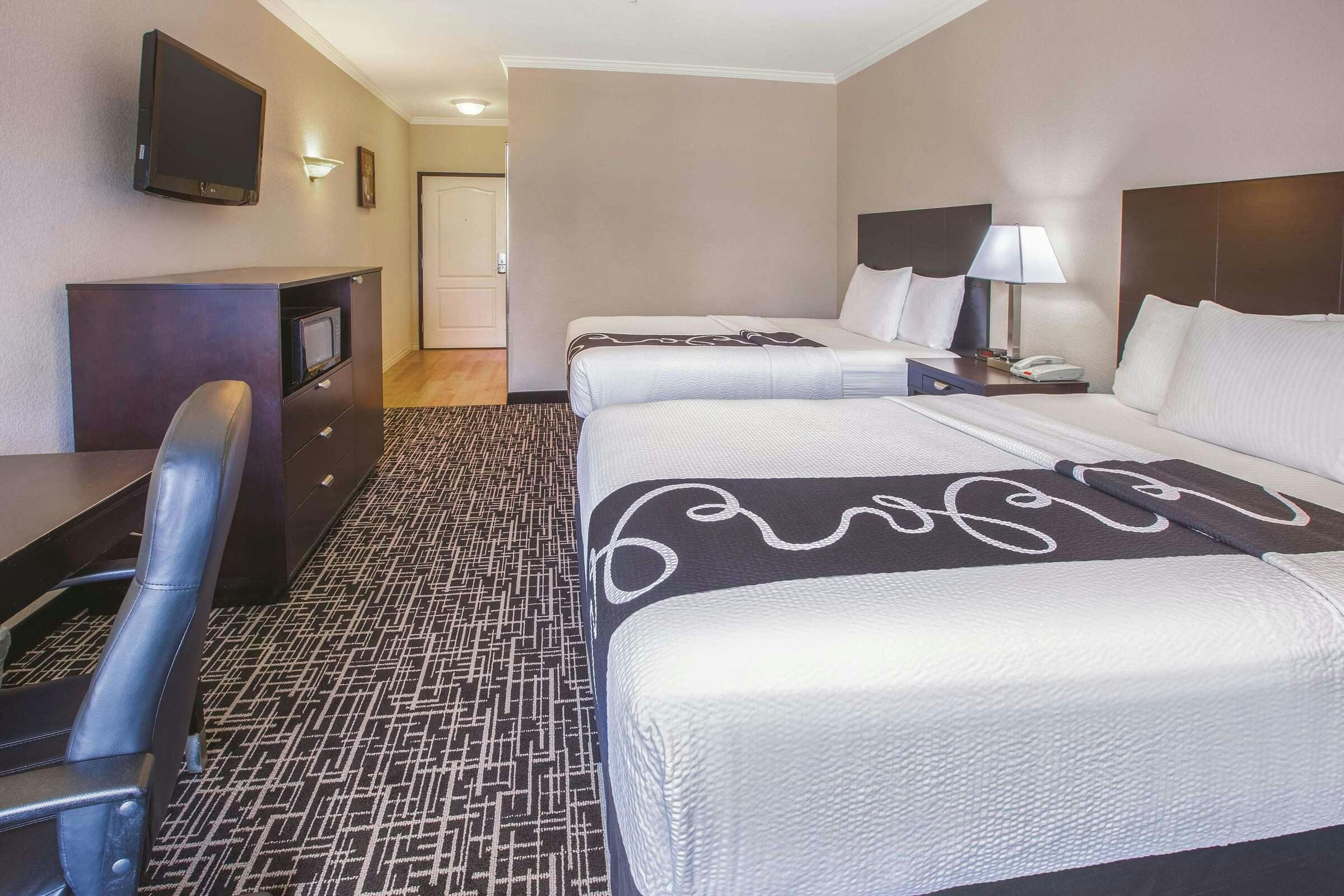 Hotel La Quinta Inn & Suites by Wyndham Garland Harbor Point photo 1