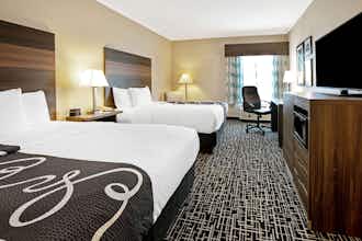 Hotel La Quinta Inn Ste Harbor Point photo 5
