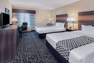 Hotel La Quinta Inn Ste Harbor Point photo 4