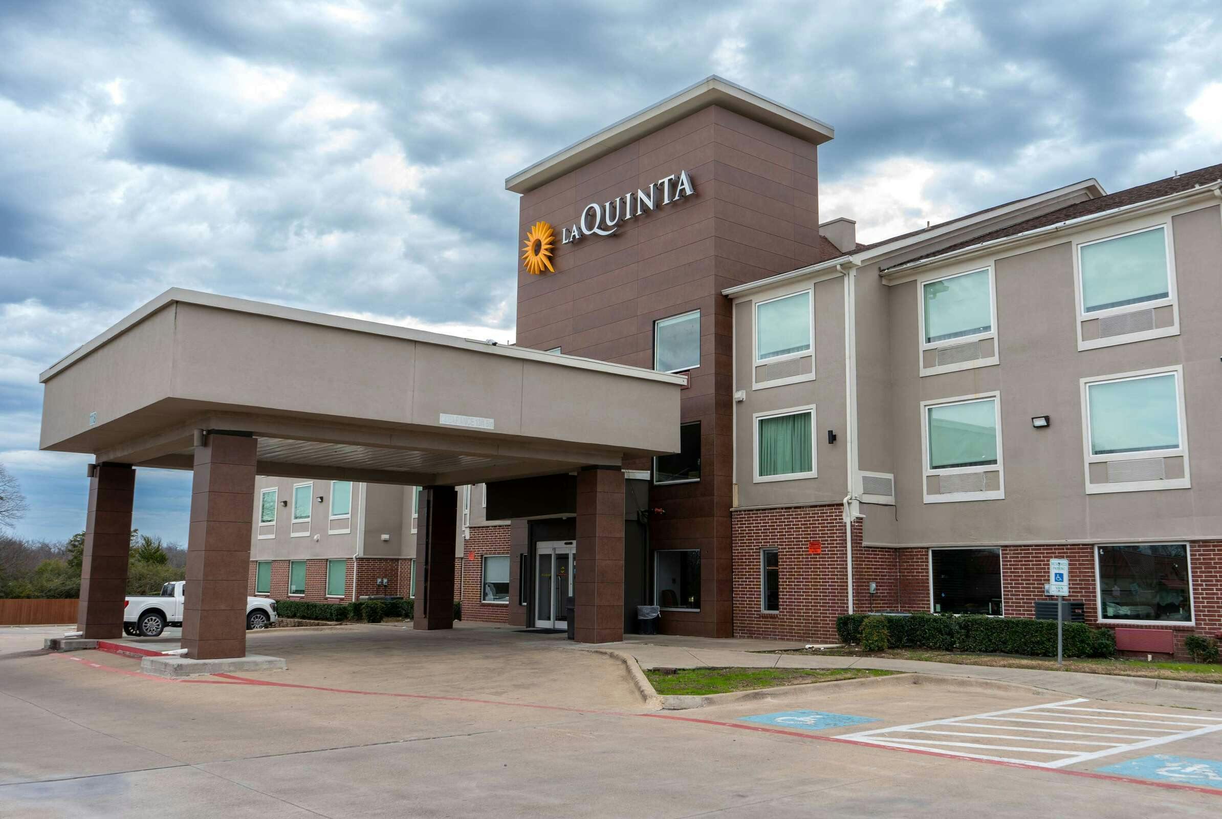 La Quinta Inn & Suites by Wyndham Dallas Mesquite