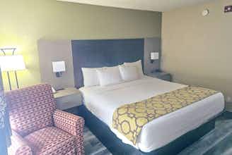 Hotel Baymont Inn Suites Rolla photo 1