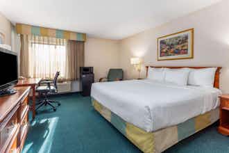 Hotel La Quinta Inn & Suites by Wyndham Chicago Gurnee photo 5