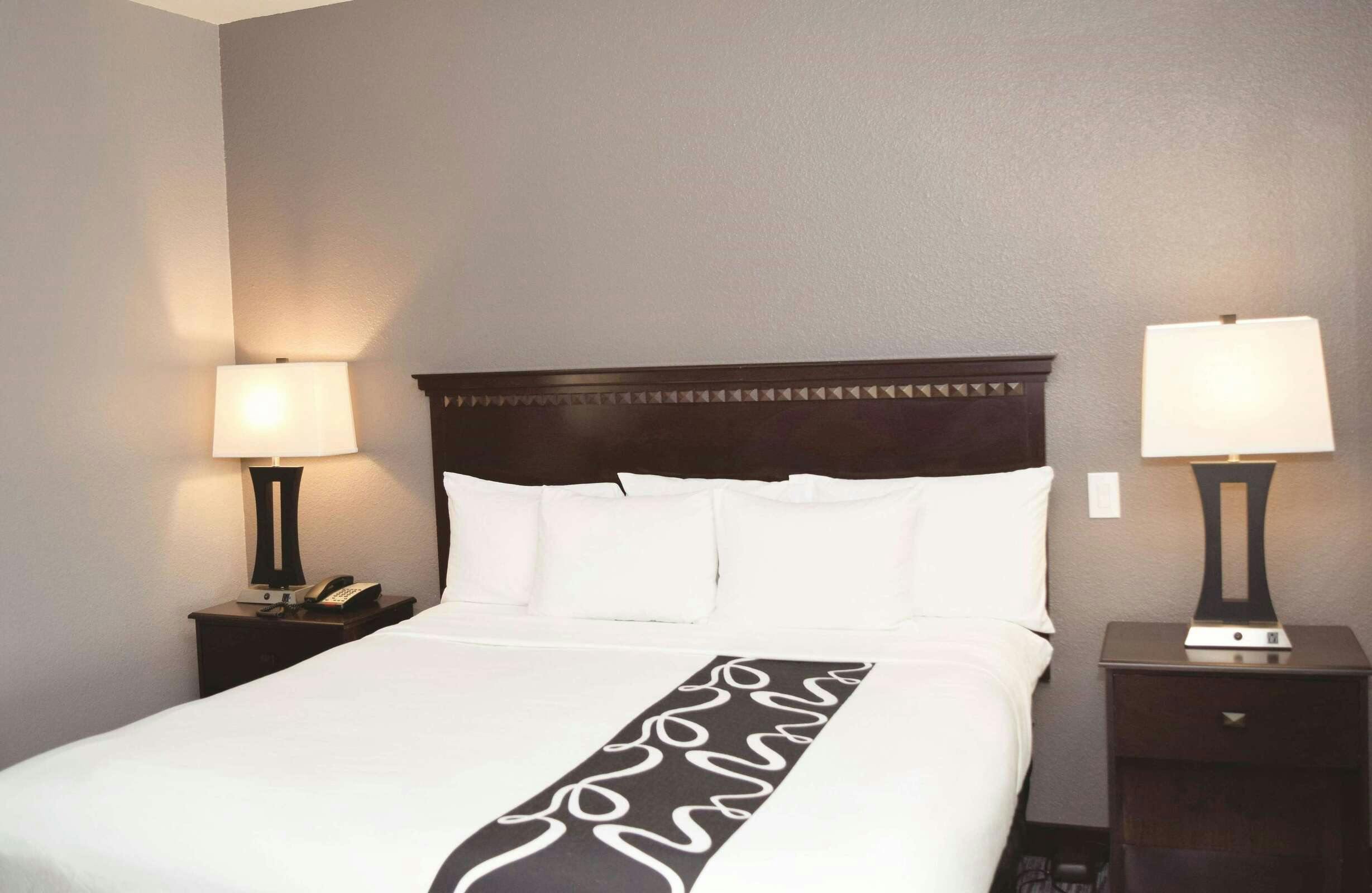 Hotel La Quinta Inn & Suites by Wyndham Abilene Mall photo 1