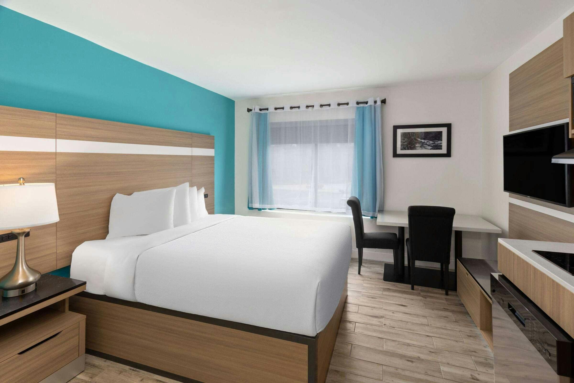 Hotel La Quinta Inn & Suites by Wyndham Sevierville / Kodak photo 1