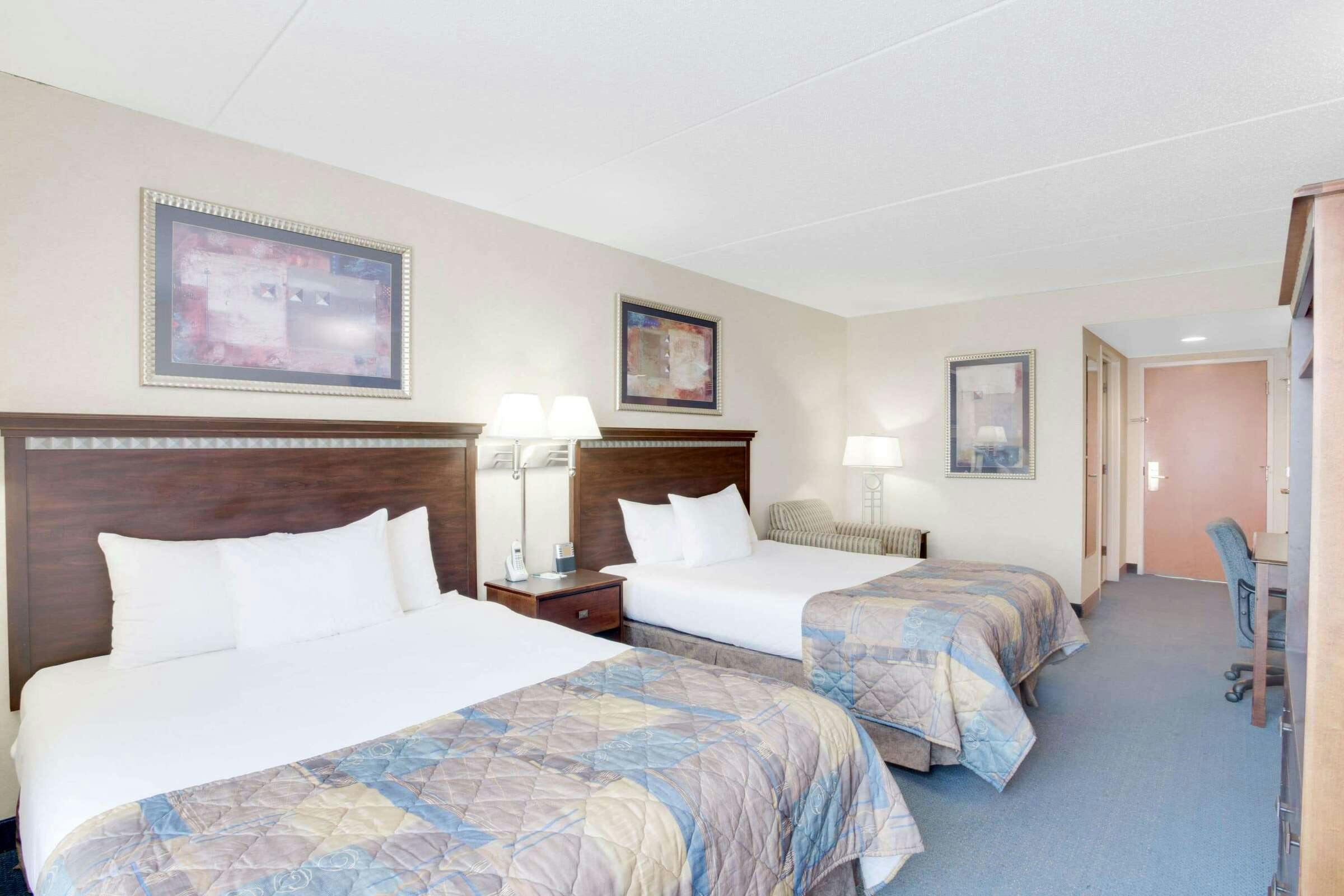 Hotel Wingate by Wyndham Bridgeport/Clarksburg photo 2