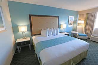 Hotel Wyndham Garden Kenosha photo 2