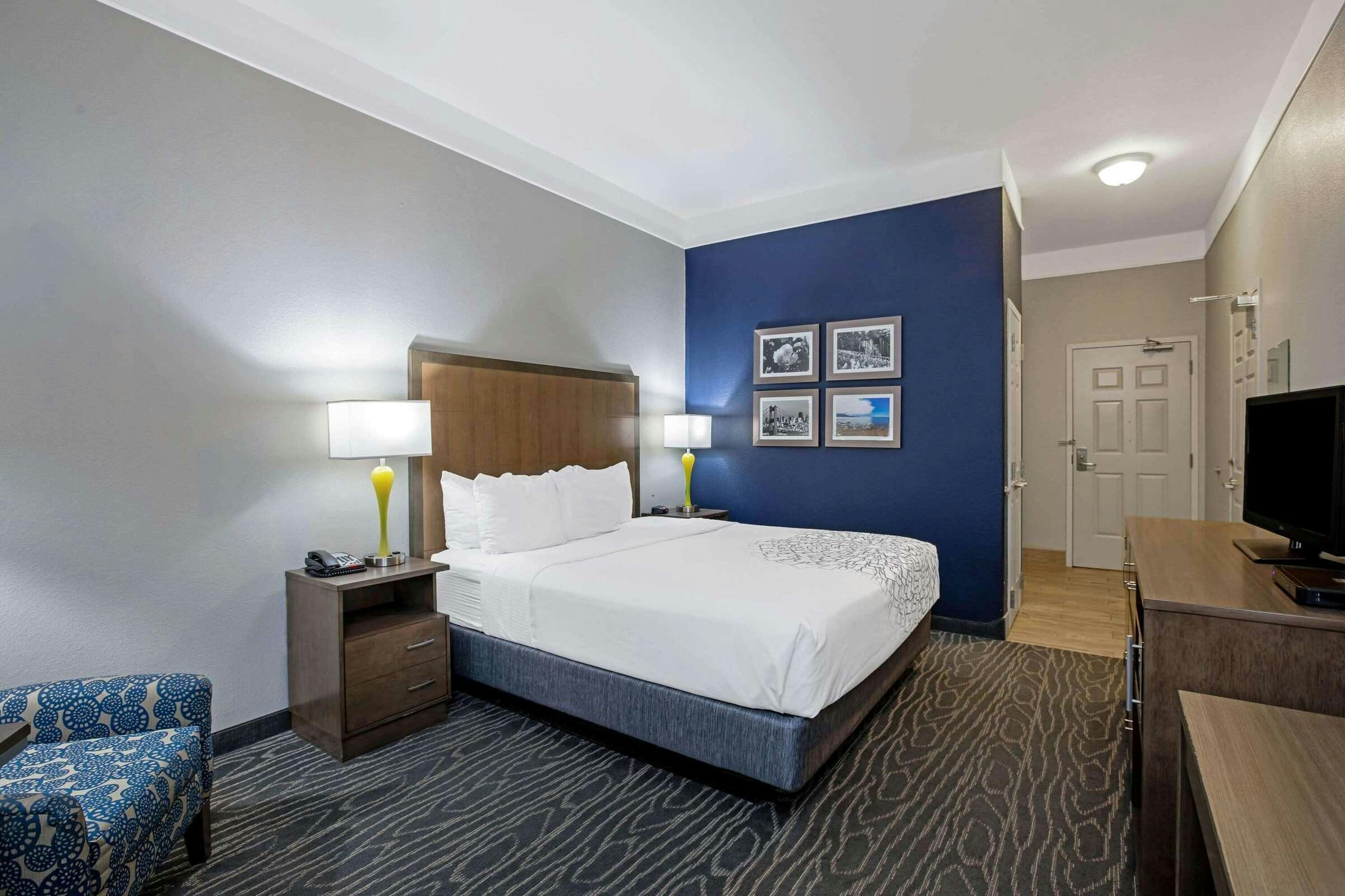 Hotel La Quinta Inn & Suites by Wyndham Manteca - Ripon photo 3