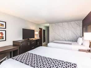 Hotel La Quinta Inn Ste CO Springs N photo 4