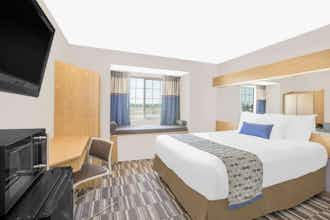 Hotel Microtel Ames photo 2