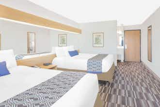 Hotel Microtel Ames photo 4