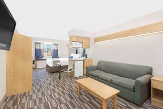 Hotel Microtel Ames photo 5