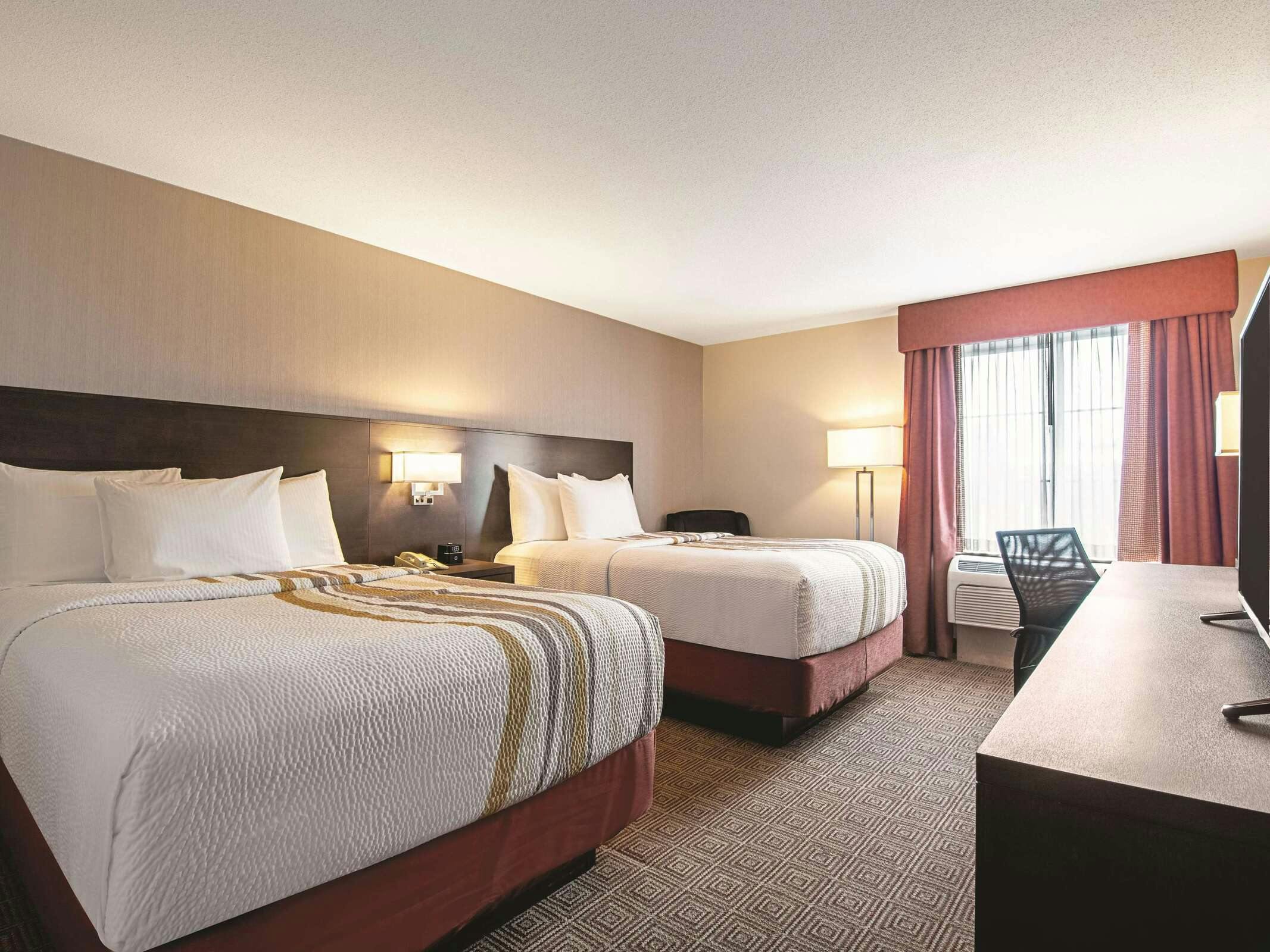 Hotel La Quinta Inn by Wyndham Vancouver Airport photo 4